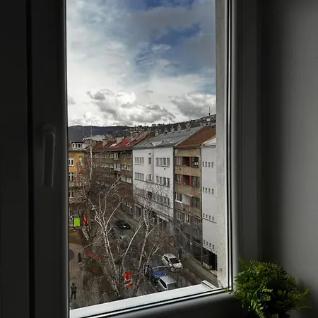 Bella Vista - View *